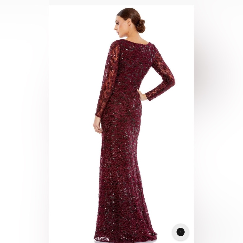 Long sleeve ruched gown - Picture 2 of 3